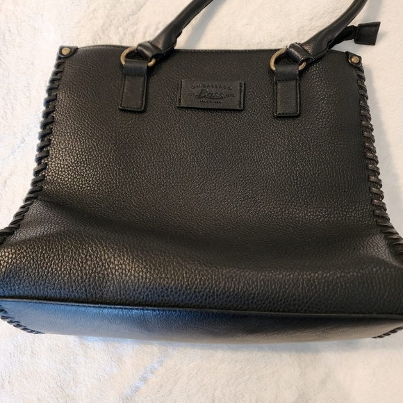 GH Bass & Co Vintage Black Leather Shoulder Handbag Purse - Picture 11 of 16